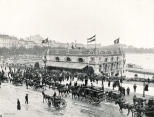 Jungfernstieg with Alsterpavillon